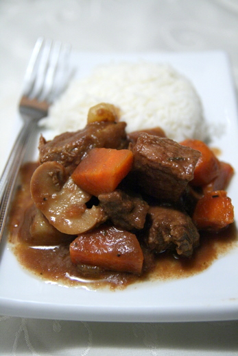 ראגו בקר בסיר לבישול איטי ראגו בקר בסיר לבישול איטי