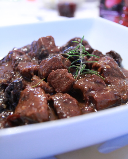 בקר בתפוזים ודבש בסיר לבישול איטי בקר בתפוזים ודבש בסיר לבישול איטי