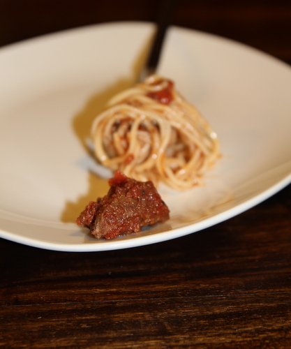 בקר ברוטב עגבניות בסיר לבישול איטי